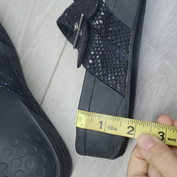 SOLD Vionic Rio Women Comfort Platform Sandals shoes sz 9 - Picture 11 of 12